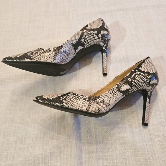 NATURALIZER Cream/Black Leather Snakeskin Print Anna Pump 3.5" Heel Size 10 - Picture 5 of 9